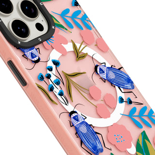 @Tara Reed. Vibrant Flora And Fauna iPhone 14/15 Case-Pink
