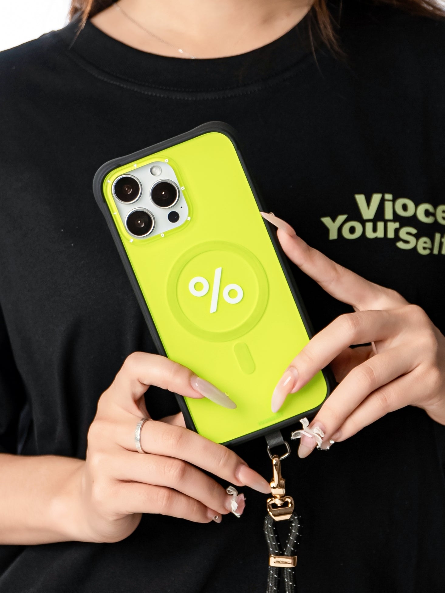 #color_Green（Backplate）,Green,Green for iPhone 17（Backplate）,Green for iPhone 17