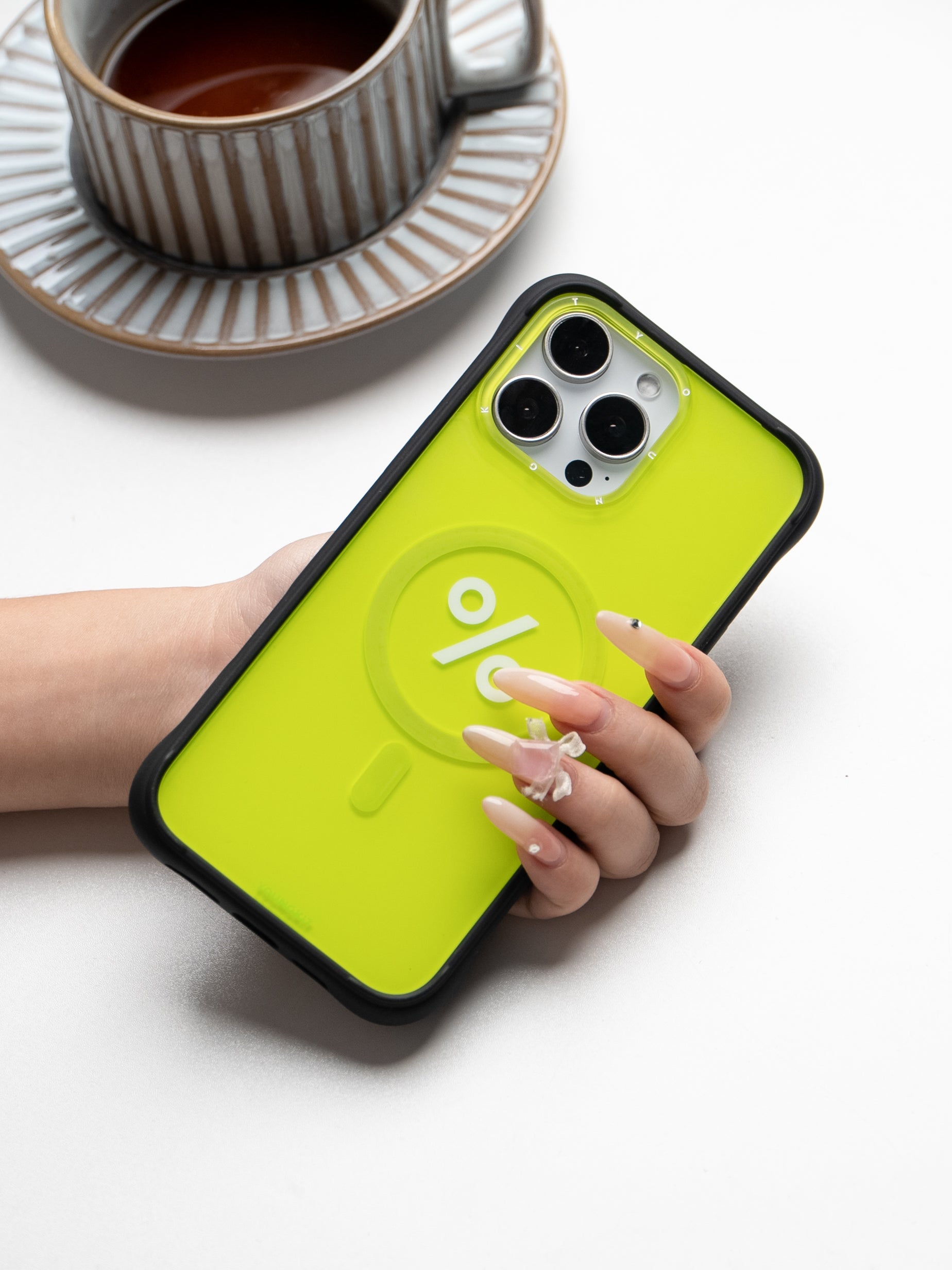 #color_Green（Backplate）,Green,Green for iPhone 17（Backplate）,Green for iPhone 17