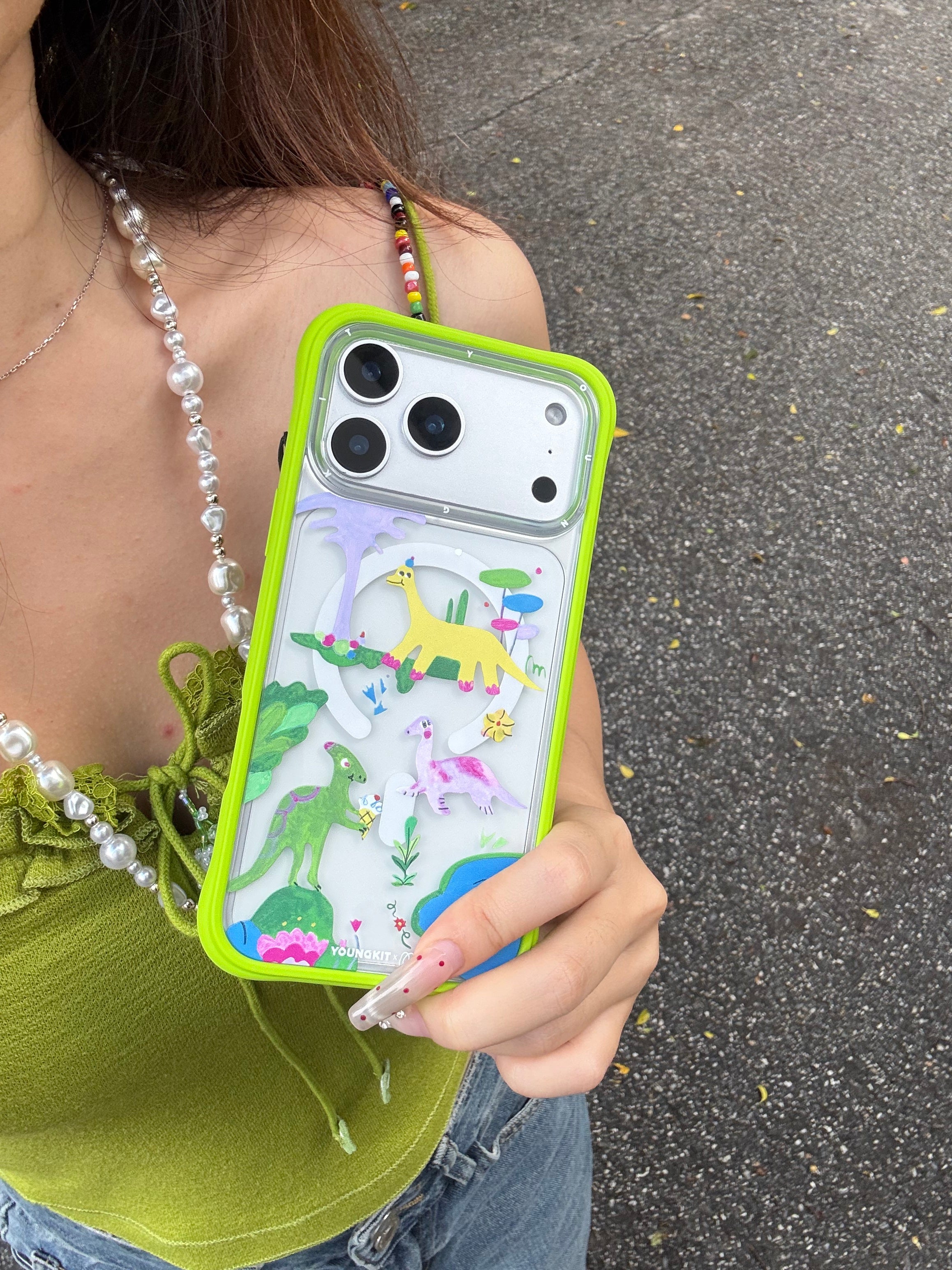 #color_Dino World（Backplate）,Dino World